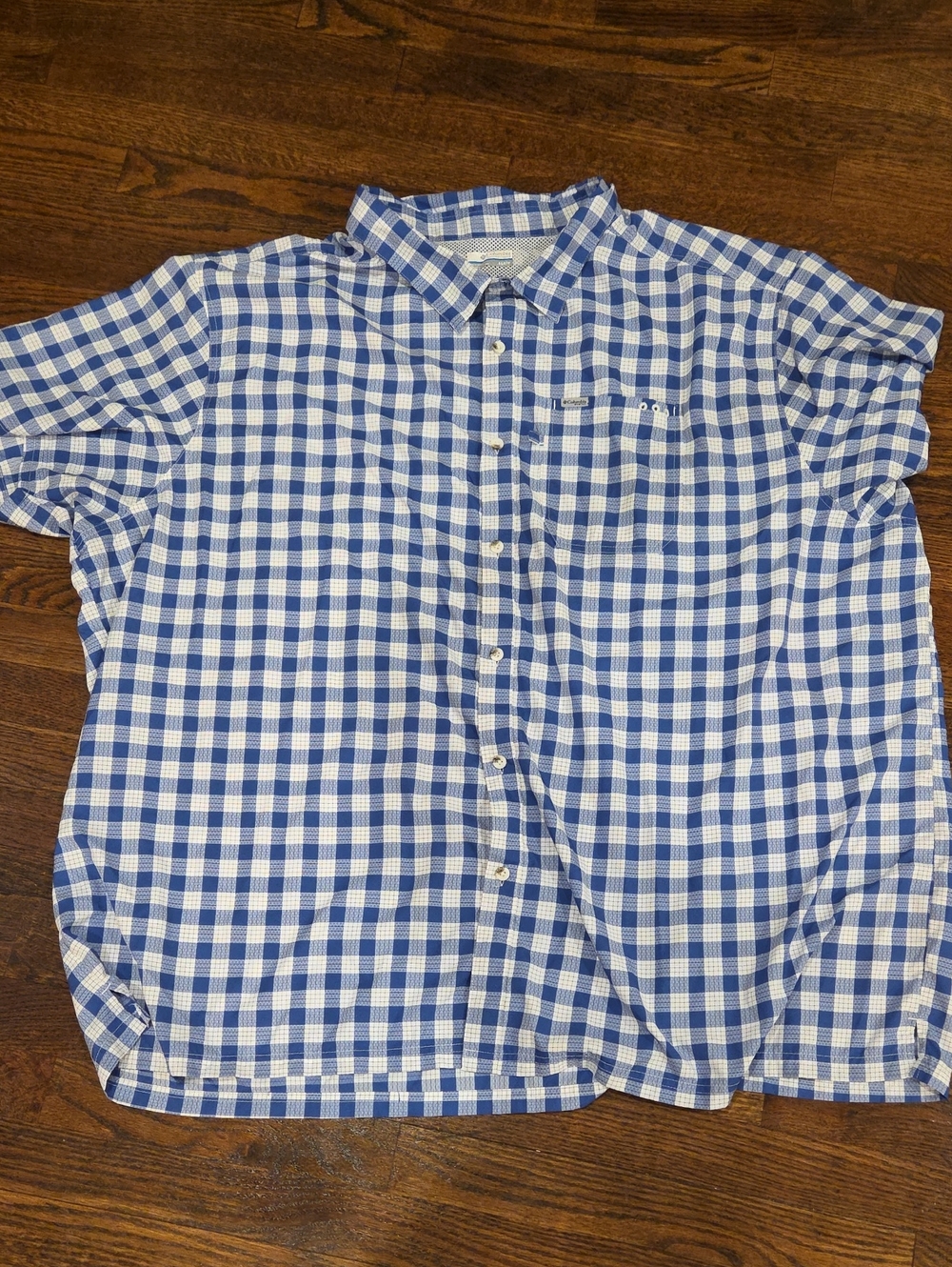 Men's Blue and White Gingham Casual Button-Down Shirt
